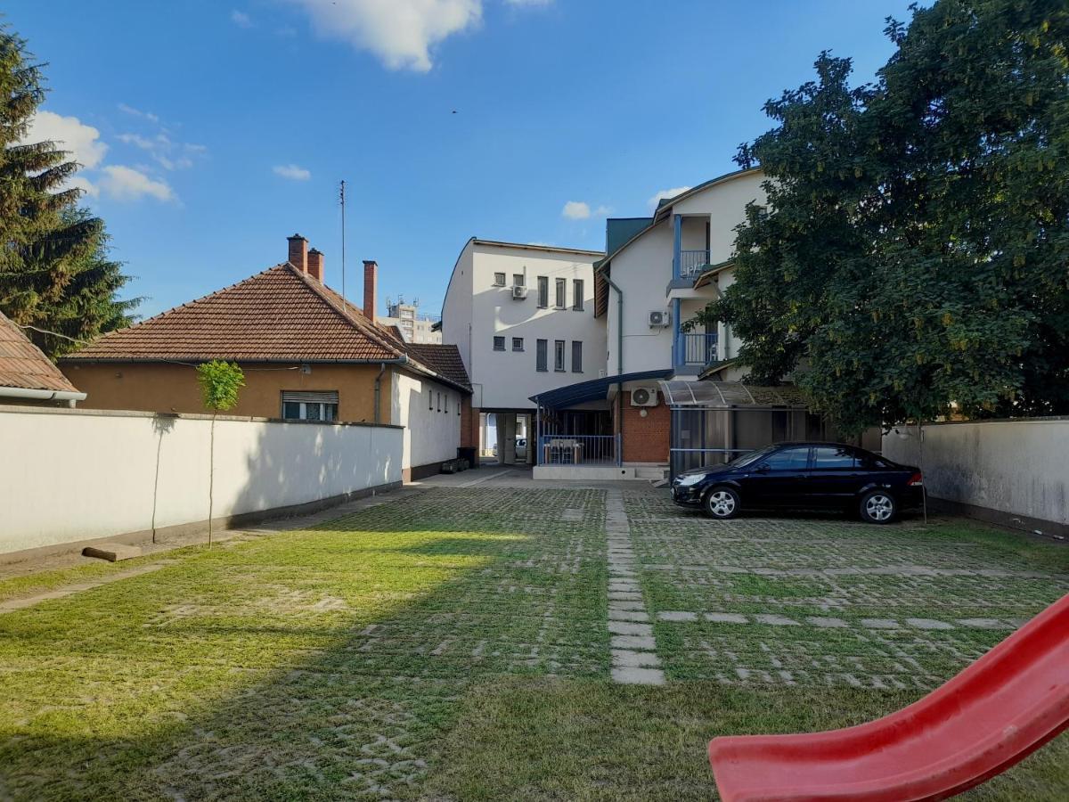 Nimród Vendégház Hajduszoboszlo Exterior foto